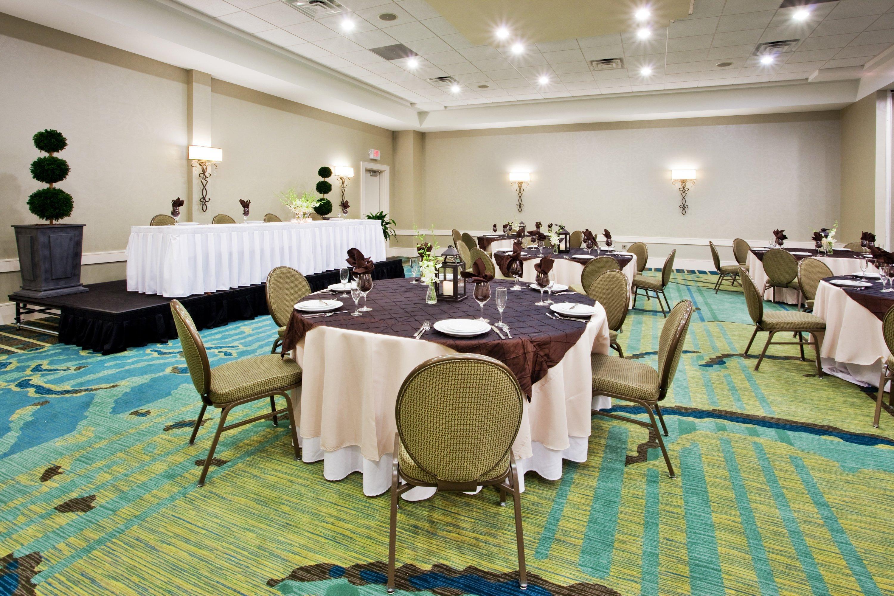 Hotel Crowne Plaza Charleston By Ihg North Charleston Exterior foto